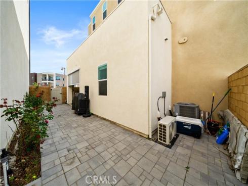 426 Treble , Irvine, CA