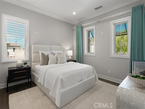 224  Clear Falls  , Irvine, CA