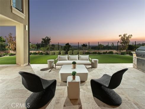 224  Clear Falls  , Irvine, CA