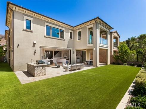 224  Clear Falls  , Irvine, CA