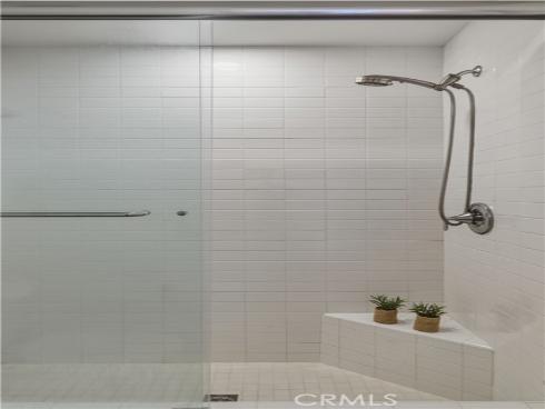 607  Rockefeller  72 , Irvine, CA