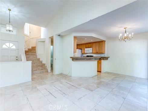 73  Agostino  , Irvine, CA