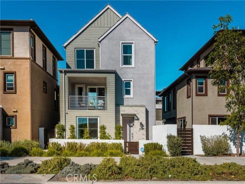 201  Lynx  , Irvine, CA