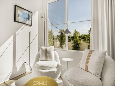 201  Lynx  , Irvine, CA