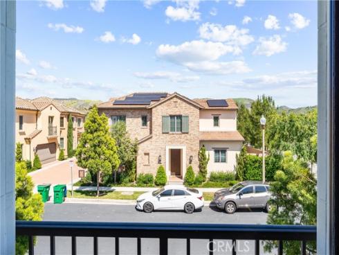 125  Toretta  , Irvine, CA