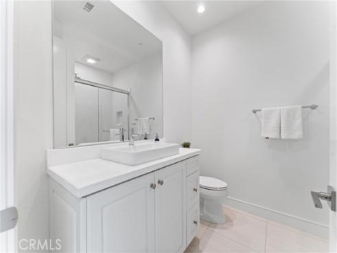 125  Toretta  , Irvine, CA