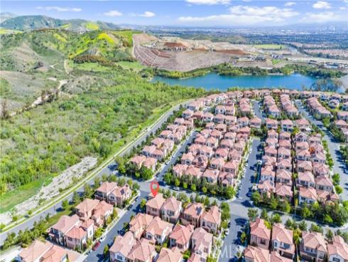 125  Toretta  , Irvine, CA