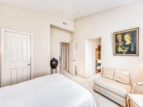 1204  Solvay Aisle  , Irvine, CA