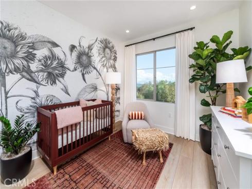 265 Raffini , Irvine, CA