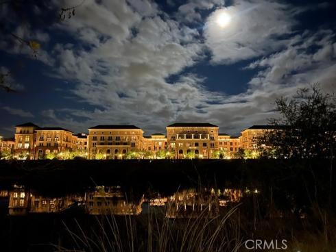 265  Raffini  , Irvine, CA