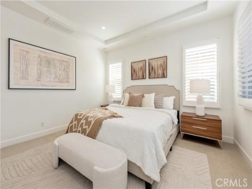 111  Omar  , Irvine, CA