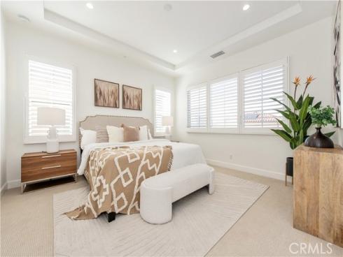 111  Omar  , Irvine, CA