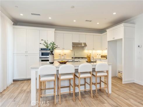 111  Omar  , Irvine, CA