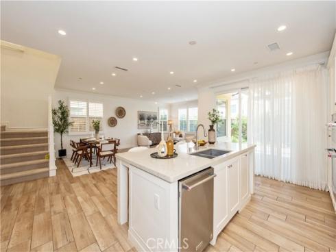 111  Omar  , Irvine, CA