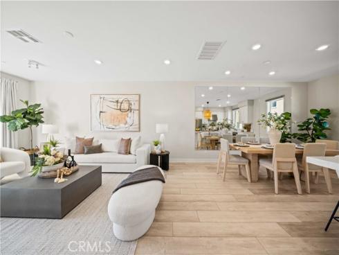 220 Keeper , Irvine, CA