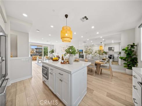 220 Keeper , Irvine, CA