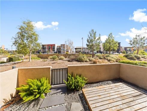 220 Keeper , Irvine, CA