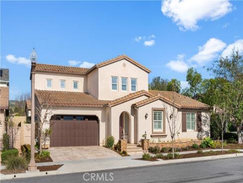 117  Laceflower  , Irvine, CA