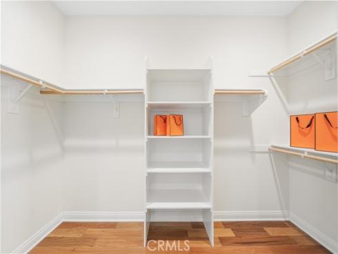 117  Laceflower  , Irvine, CA