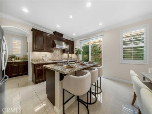 117  Laceflower  , Irvine, CA