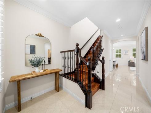 117  Laceflower  , Irvine, CA