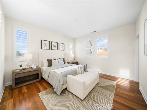 117  Laceflower  , Irvine, CA