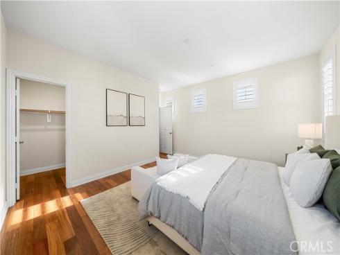 117  Laceflower  , Irvine, CA