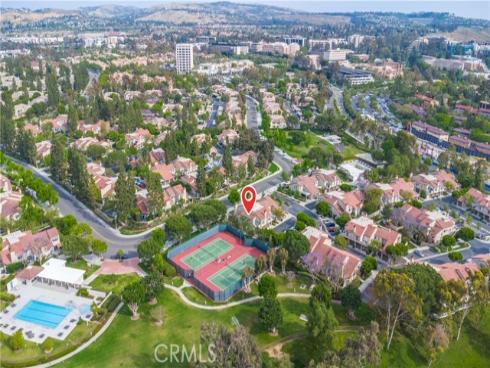 289  Stanford  52  Court, Irvine, CA