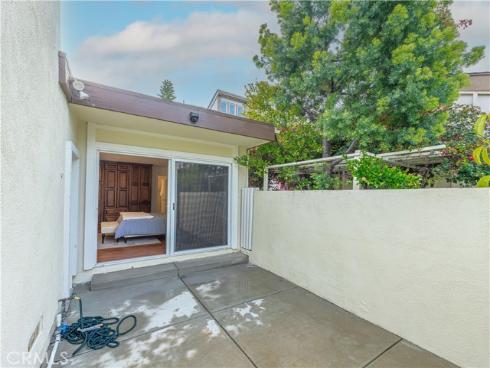 12  Oak Tree  , Irvine, CA