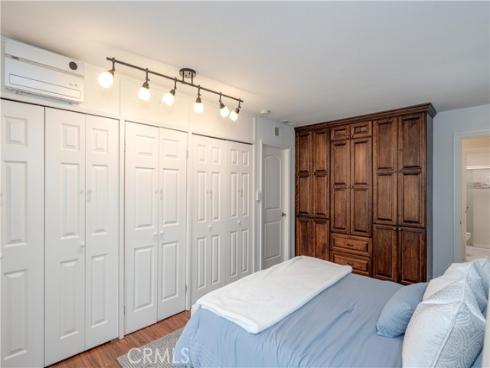 12  Oak Tree  , Irvine, CA