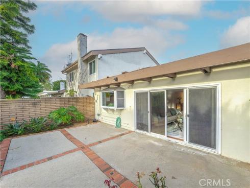 12  Oak Tree  , Irvine, CA