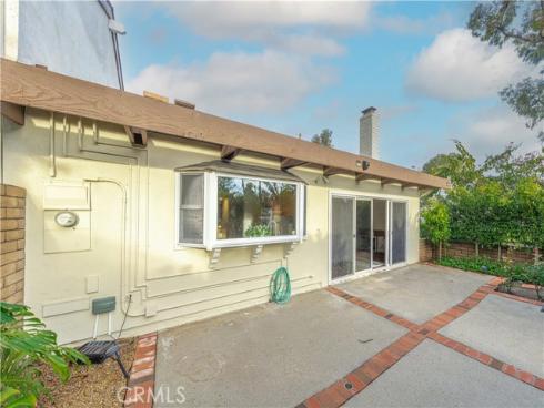 12  Oak Tree  , Irvine, CA