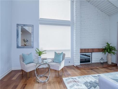 12  Oak Tree  , Irvine, CA