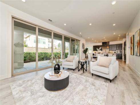 113  Measure  , Irvine, CA