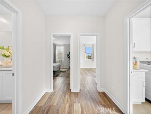 386  Chorus  , Irvine, CA