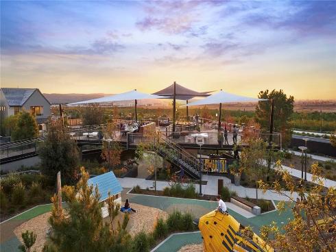 386  Chorus  , Irvine, CA