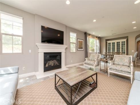 120  Tomato Springs  , Irvine, CA