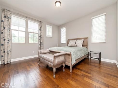 120  Tomato Springs  , Irvine, CA