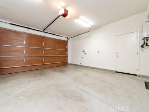 120  Tomato Springs  , Irvine, CA