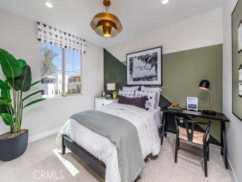 91  Interval  , Irvine, CA