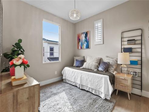 302  Tall Oak  , Irvine, CA