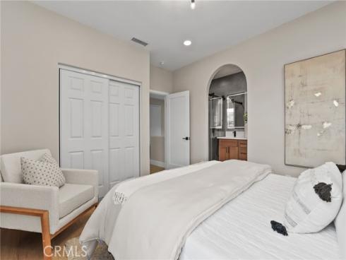 302  Tall Oak  , Irvine, CA