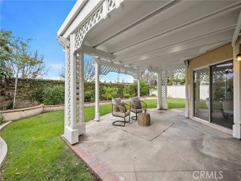 17  Rhode Island  , Irvine, CA