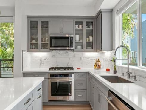 157  Steely  , Irvine, CA