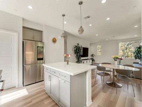 157  Steely  , Irvine, CA