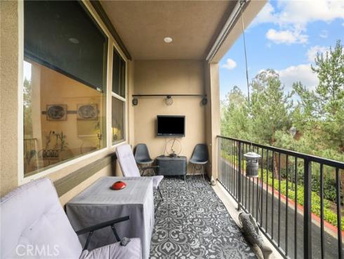 129  Carlow  , Irvine, CA