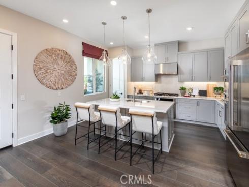 95  Interval  , Irvine, CA