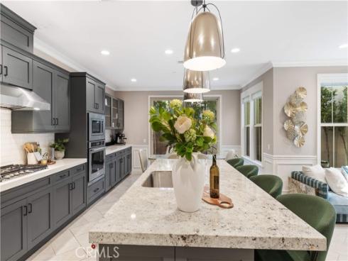 135  Hollow Tree  , Irvine, CA