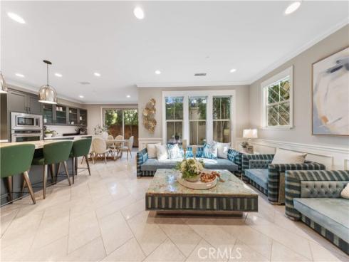 135  Hollow Tree  , Irvine, CA