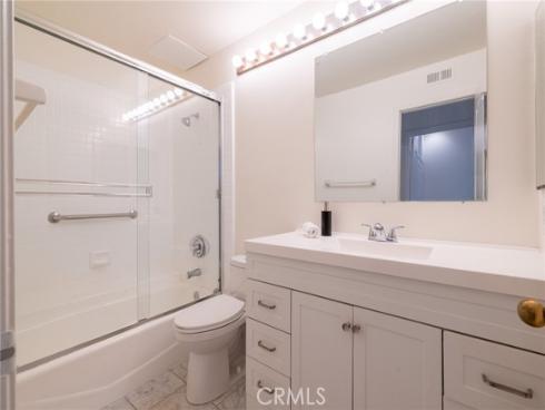 72  Vassar Aisle  , Irvine, CA